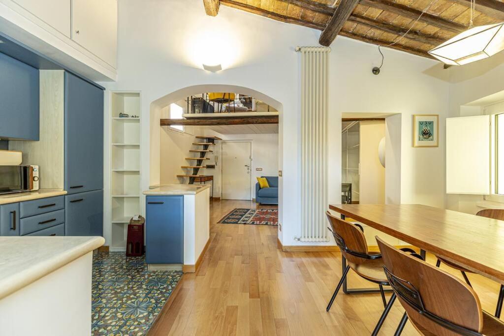 Appartamento Monti - Stunning Loft In The Heart Of Rome'S Monti Esterno foto